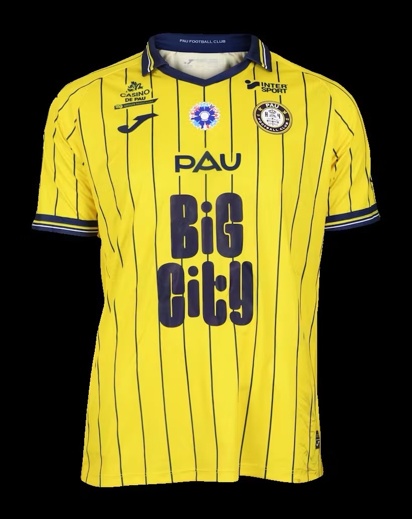 Pau FC 2024-25 Home 2 Kit