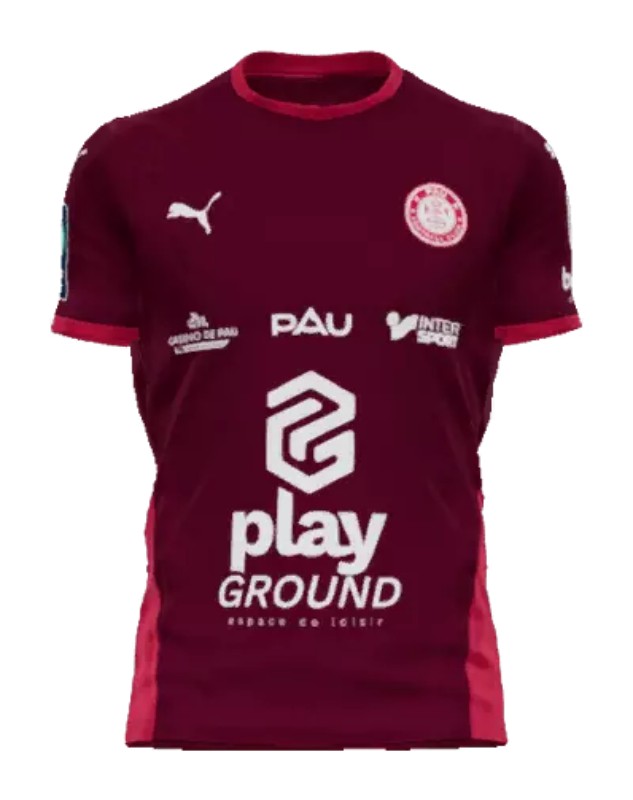 Pau FC 2023-24 GK Kit