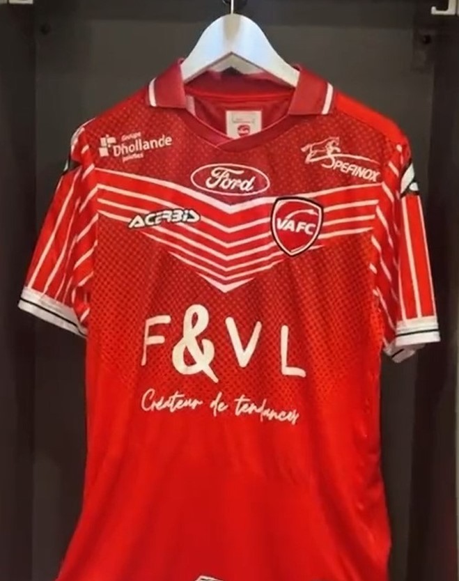 Valenciennes 2022-23 Home Kit