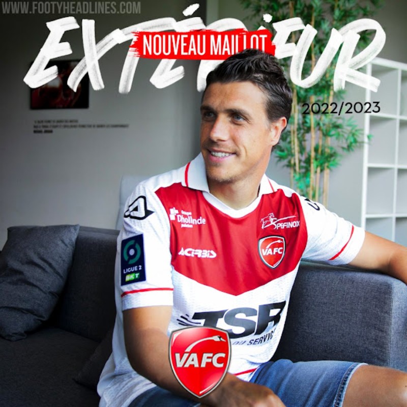 Valenciennes 2022-23 Away Kit