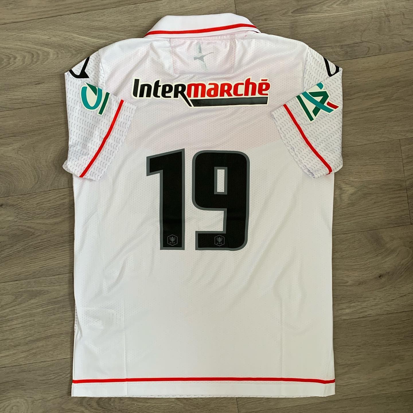 Valenciennes 2022-23 Cup Away Kit