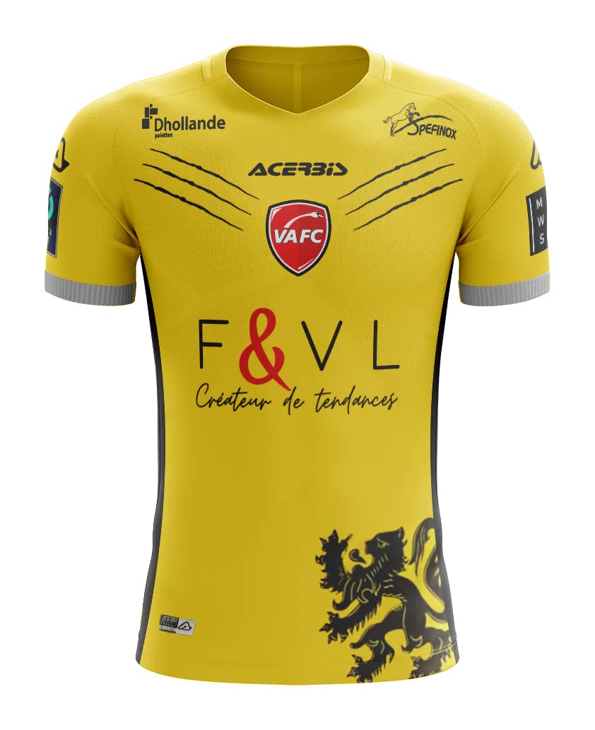 Valenciennes 2022-23 GK Kit