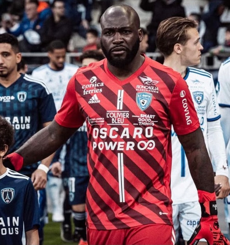 SC Bastia 2022-23 GK 2 Kit