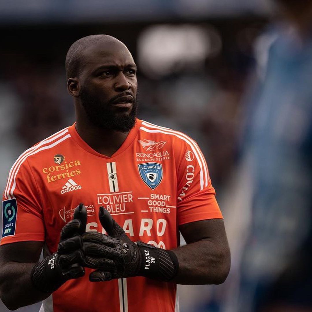 SC Bastia 2022-23 GK 9 Kit