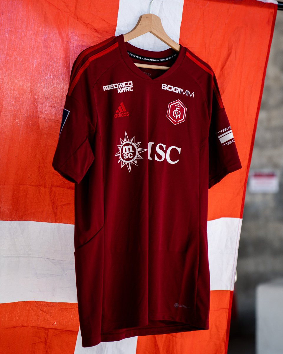 FC Annecy 2022-23 Home Kit