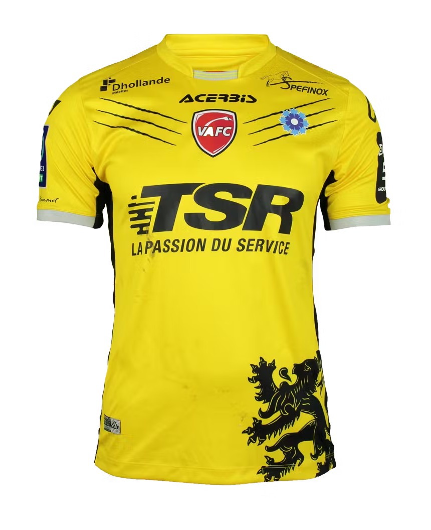 Valenciennes 2021-22 Away 2 Kit