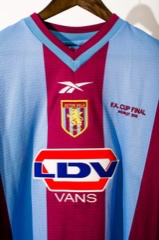 Aston Villa 1999-00 FA Cup Final Kit