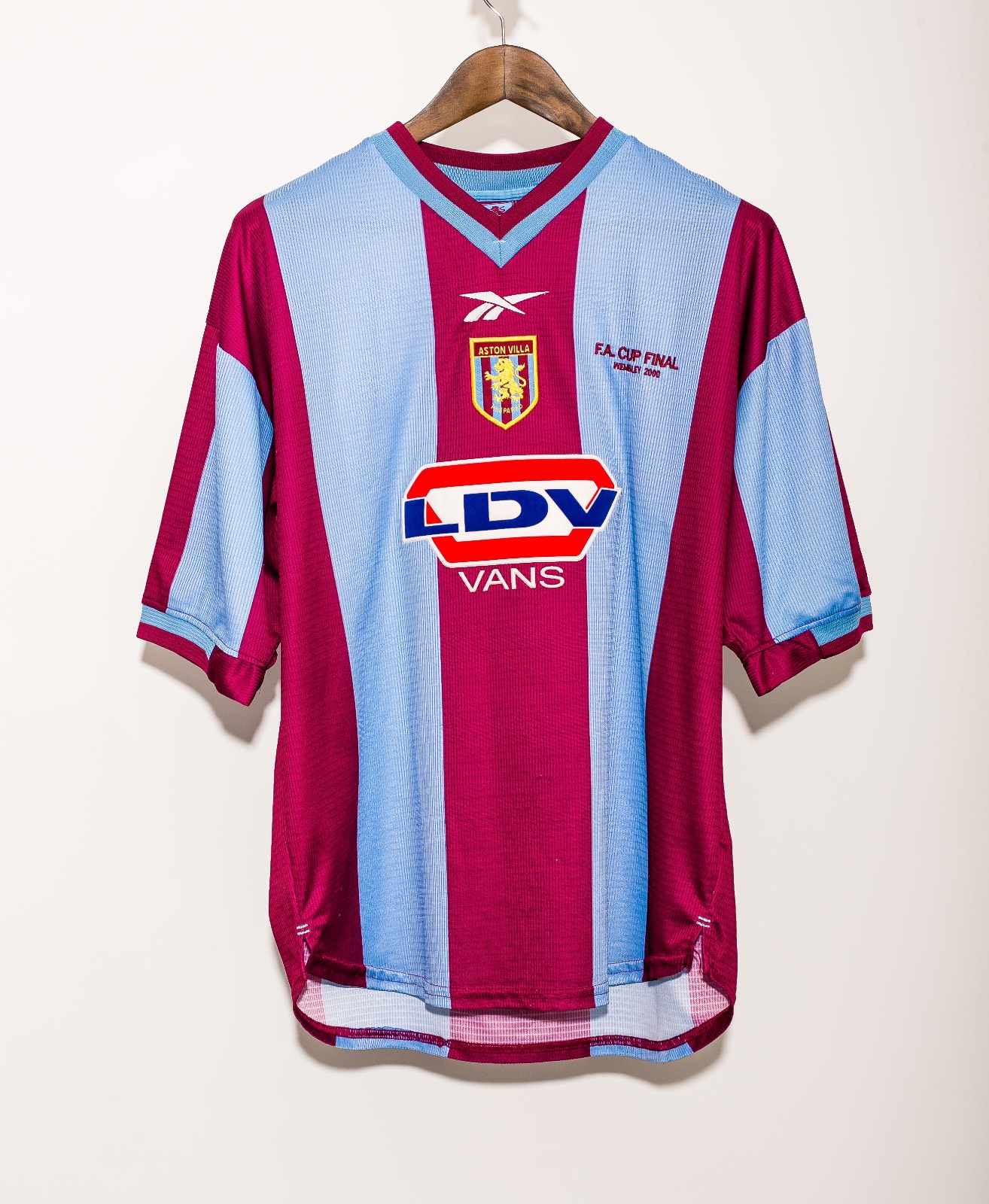 Aston Villa 1999-00 FA Cup Final Kit