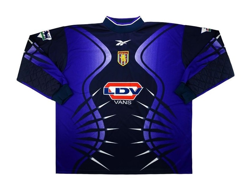 Aston Villa 1999-00 GK 2 Kit