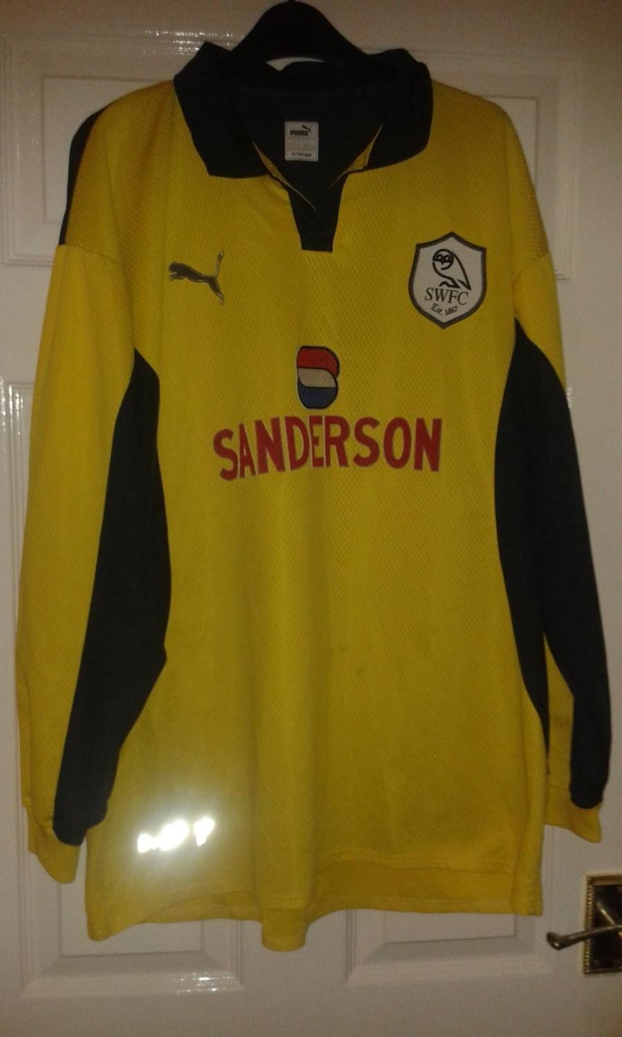 Sheffield Wednesday 1999-00 GK 2 Kit