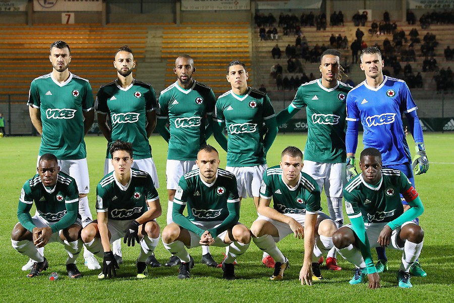 Red Star Paris 2018-19 GK 2 Kit