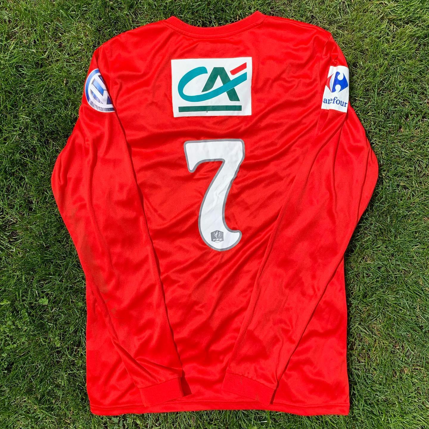 Valenciennes 2015-16 Cup Home Kit