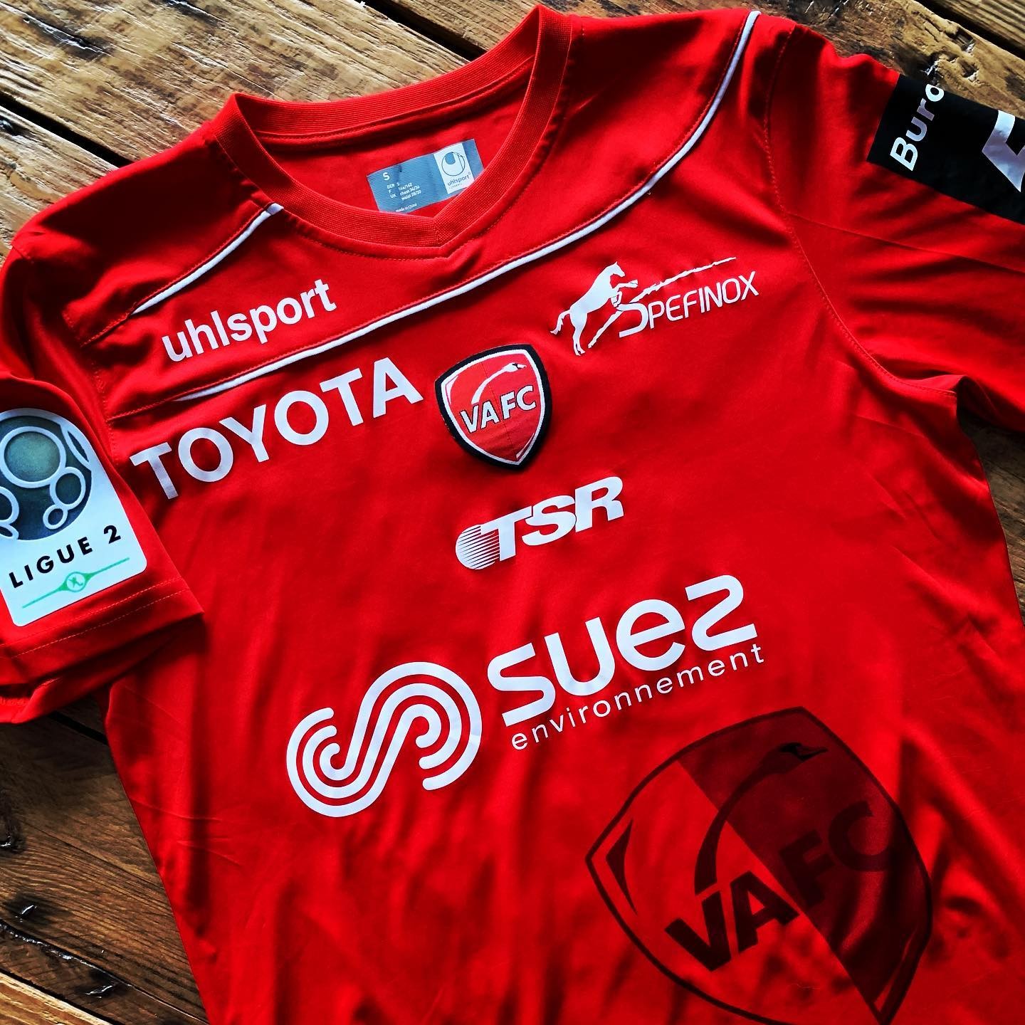 Valenciennes 2015-16 Home 2 Kit
