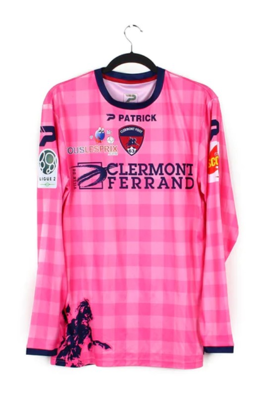 Clermont 2015-16 Third Kit