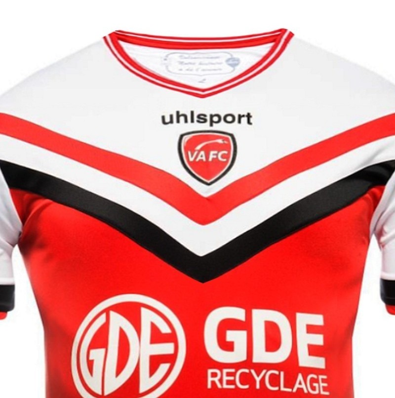Valenciennes 2014-15 Home Kit