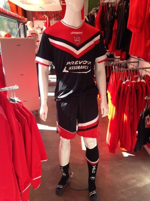 Valenciennes 2014-15 Third Kit