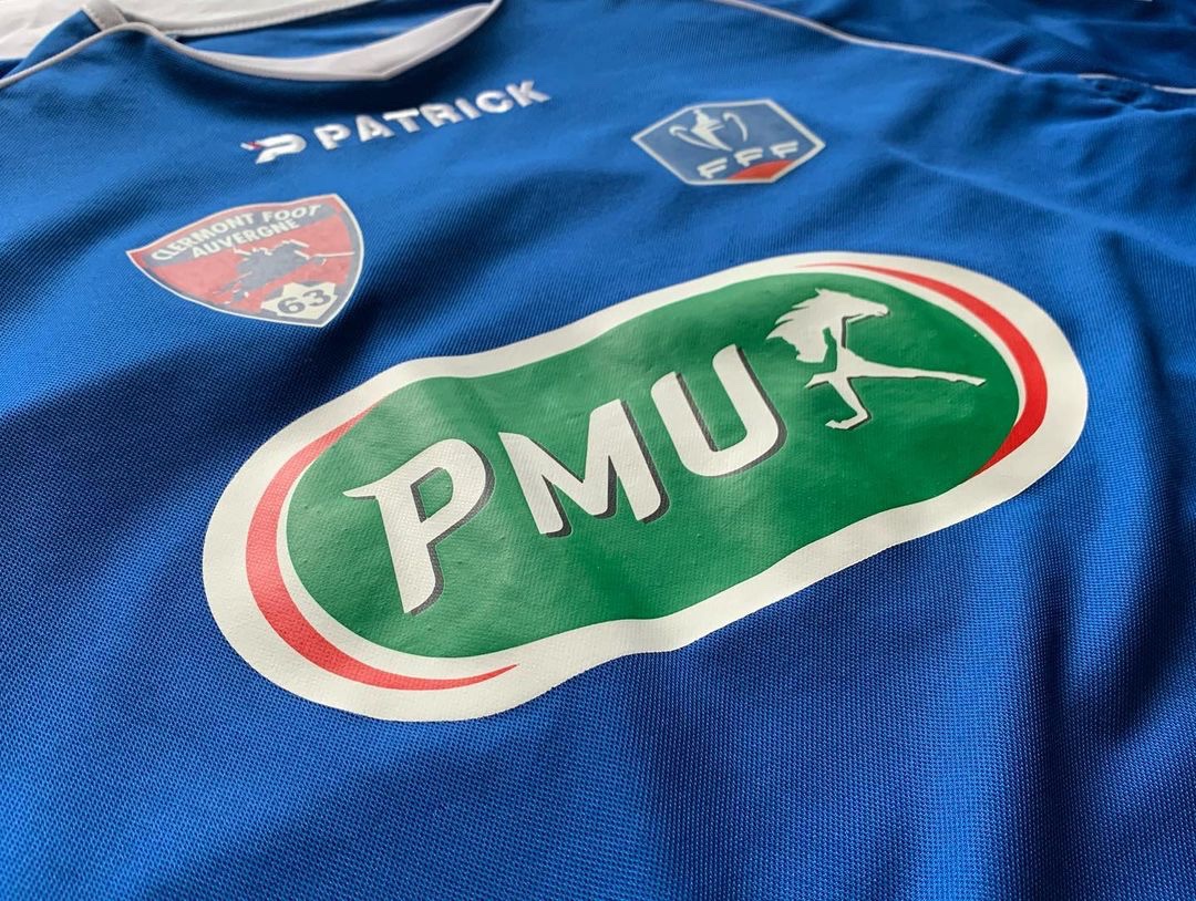 Clermont Foot Auvergne 63 2012-13 Cup Kit