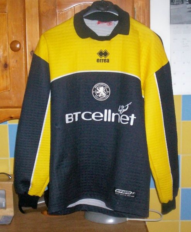 Middlesbrough 1999-00 GK 2 Kit