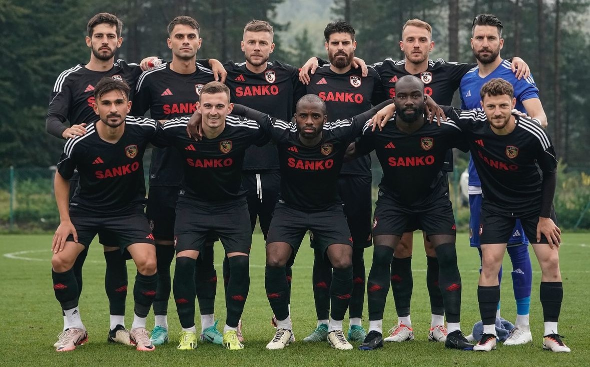 Gaziantep 2024-25 Pre-Season Away Kit