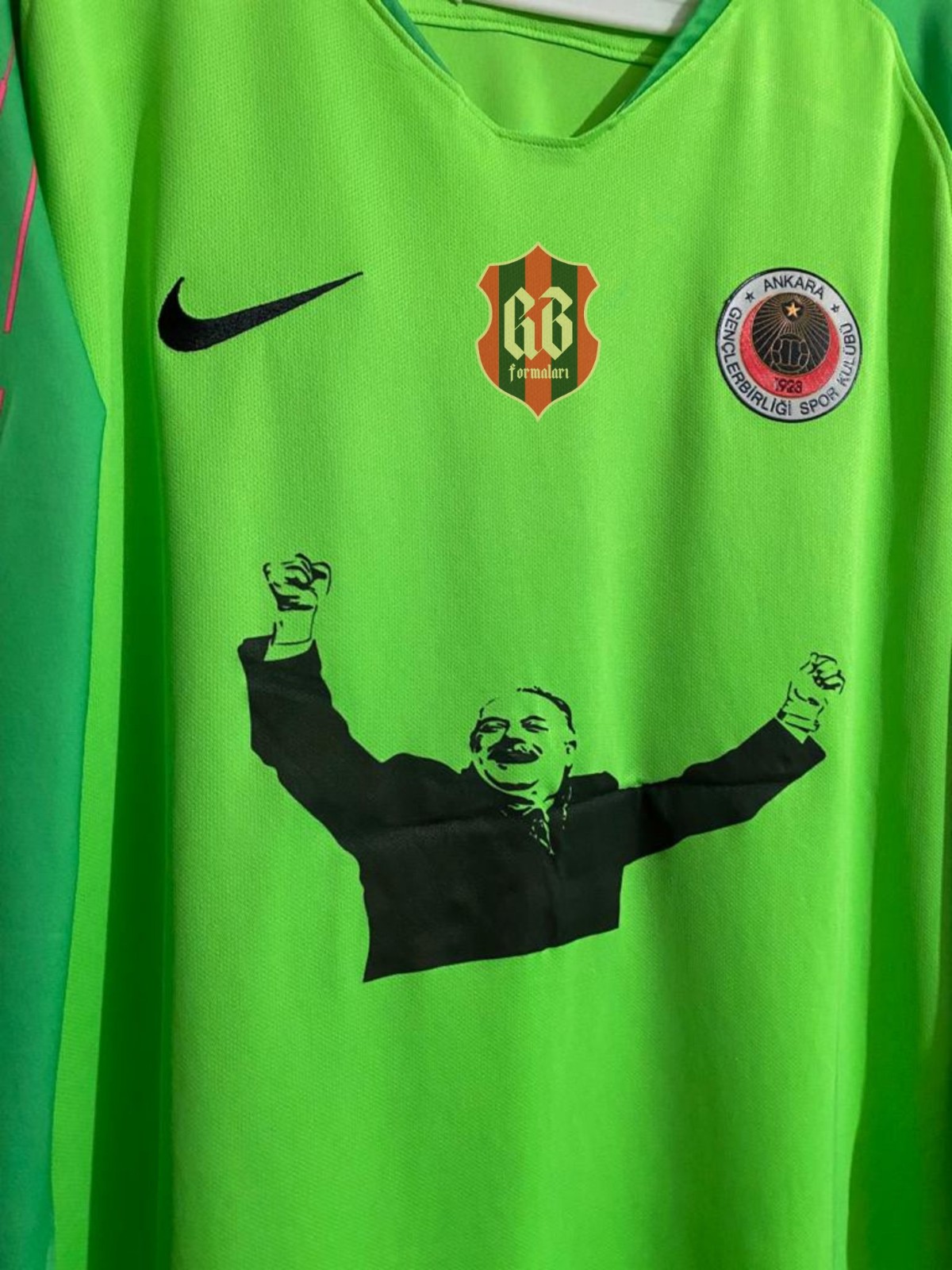 Gençlerbirliği 2019-20 GK Kit