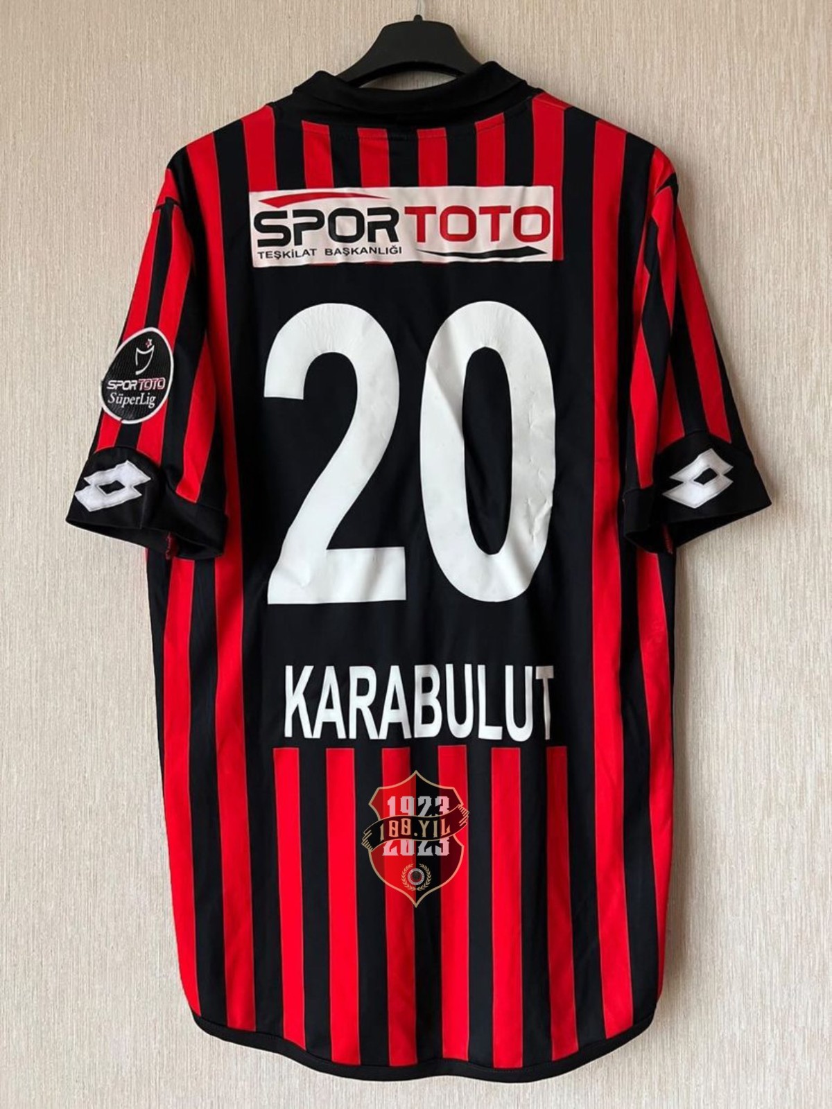 Gençlerbirliği 2017-18 Home Kit