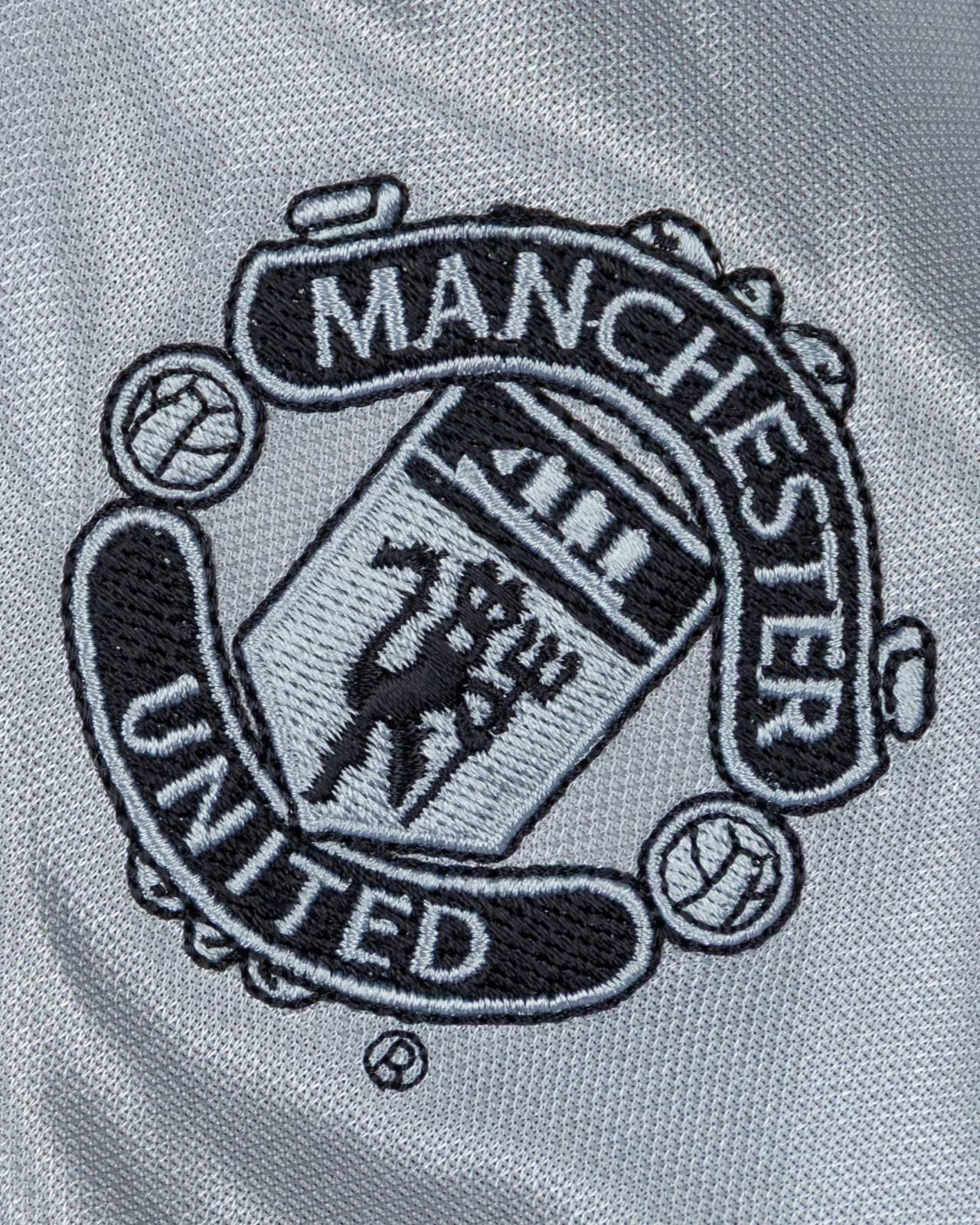 Manchester United 2000-01 GK Away Kit