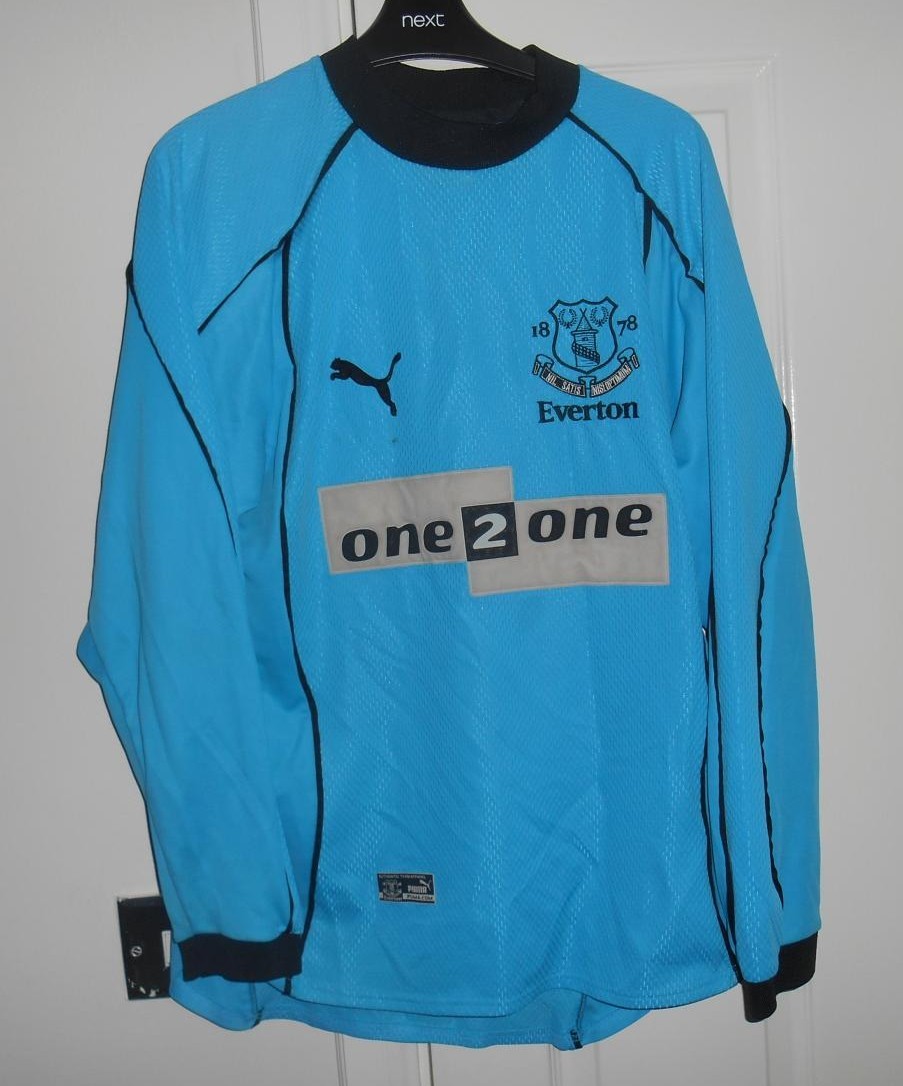 Everton FC 2000-01 GK 2 Kit