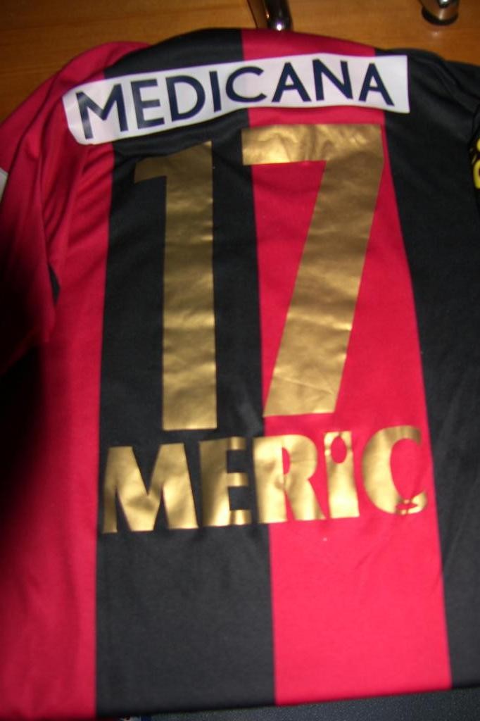 Gençlerbirliği 2011-12 Fourth Kit