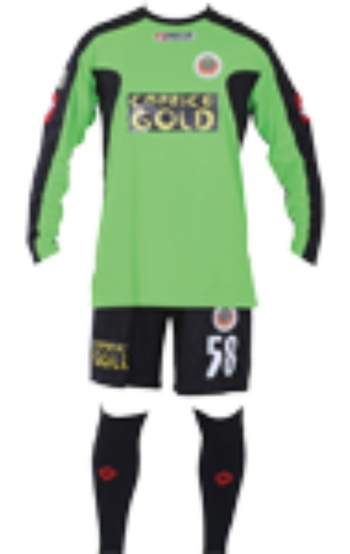 Gençlerbirliği 2011-12 GK 1 Kit