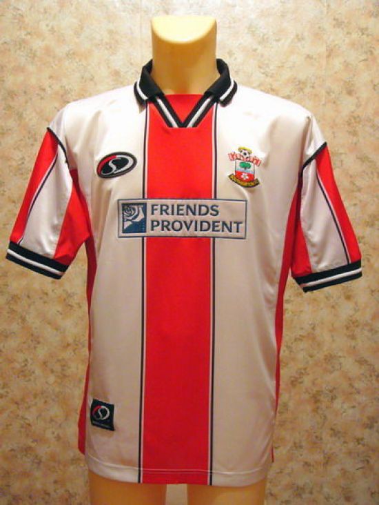 Southampton FC 2000-01 Home Kit