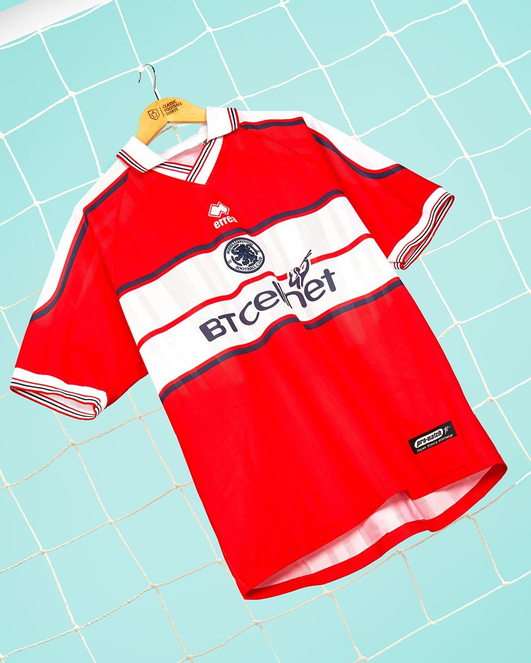 Middlesbrough 2000-01 Home Kit