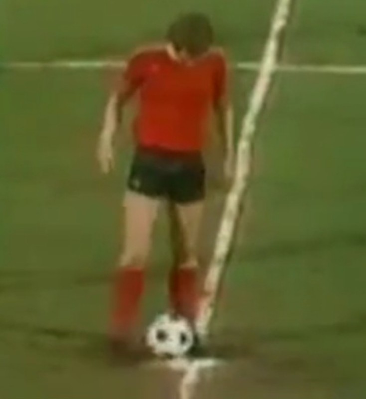 PSV 1975-76 European Home Kit