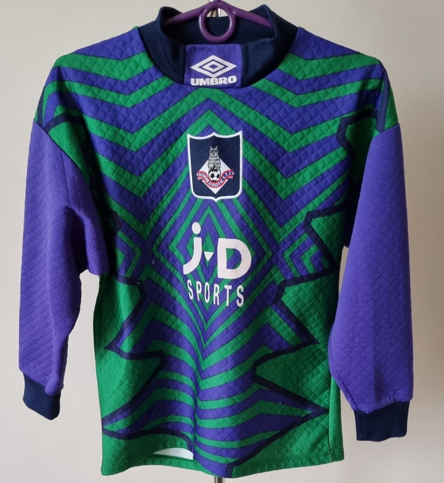 Oldham Athletic 1991-92 GK 1 Kit