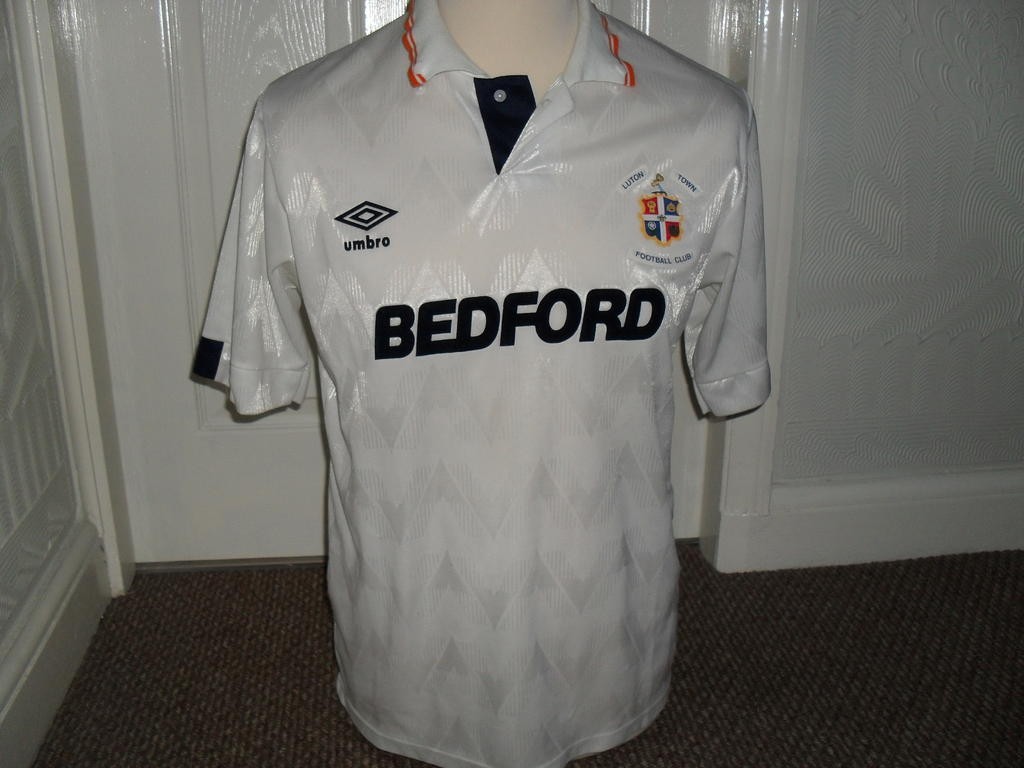 Luton Town 1989-90 Home Kit
