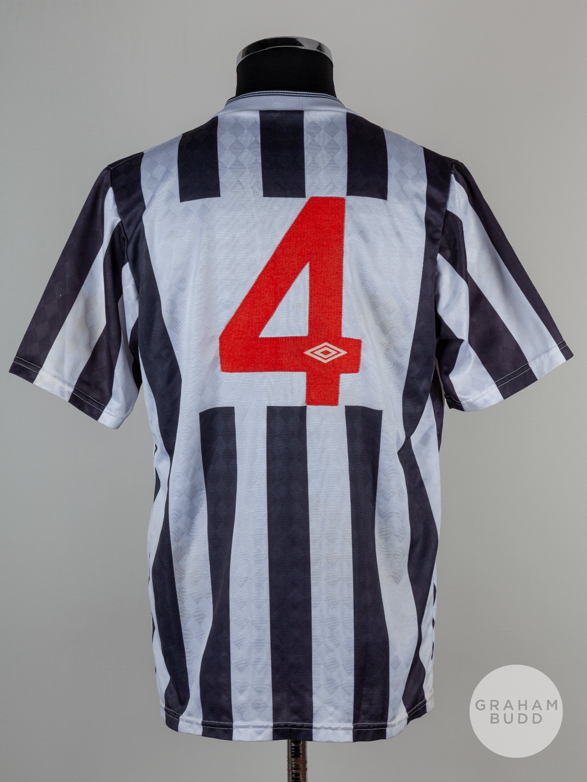 Newcastle United 1987-88 Home Kit