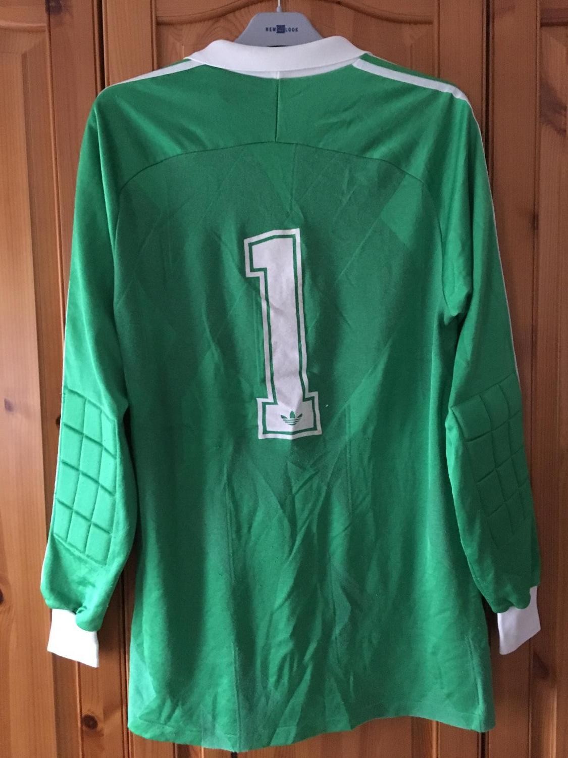 Charlton Athletic 1987-88 GK 1 Kit