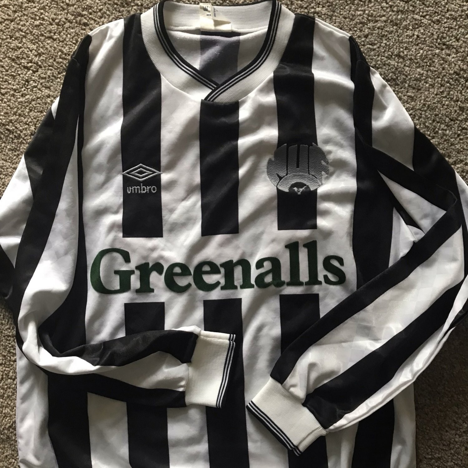 Newcastle United 1986-87 Home Kit