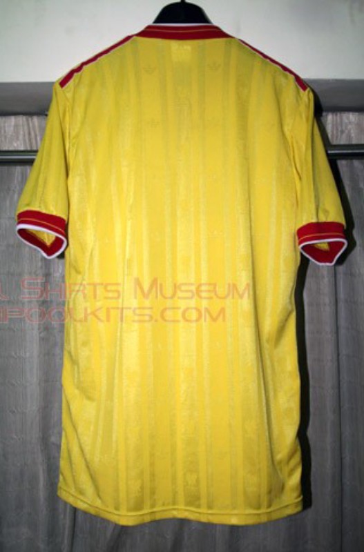 Liverpool FC 1985-86 Third Kit