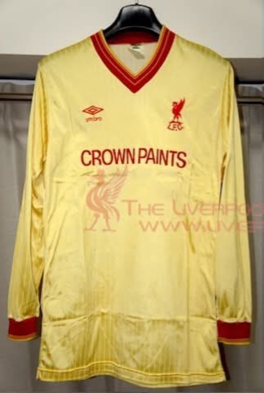 Liverpool FC 1984-85 Away 2 Kit