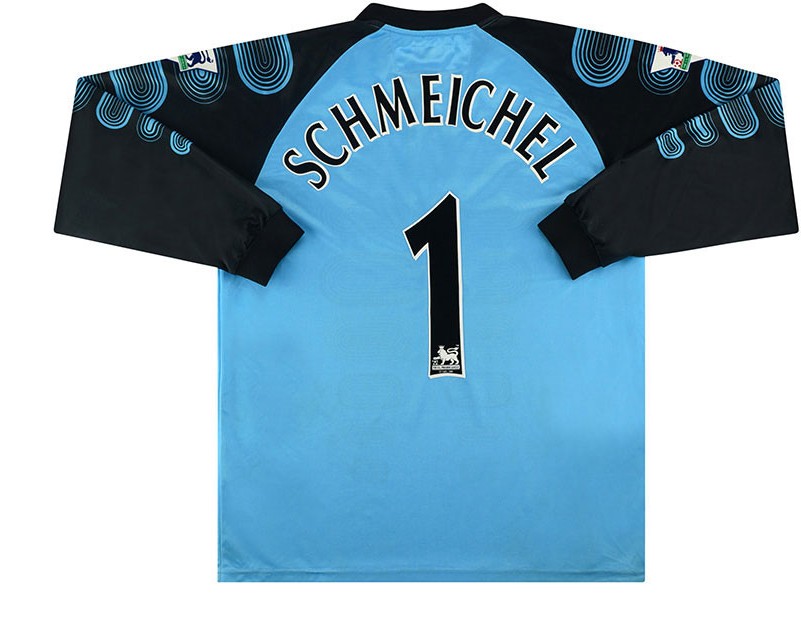 Aston Villa 2001-02 GK 2 Kit