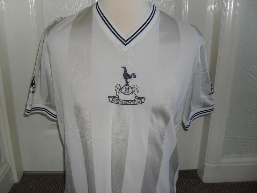 Tottenham Hotspur 1984-85 Home Kit