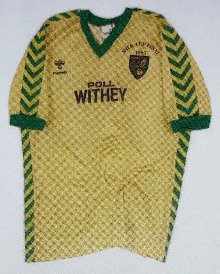 Norwich City 1984-85 EFL Cup Final Kit