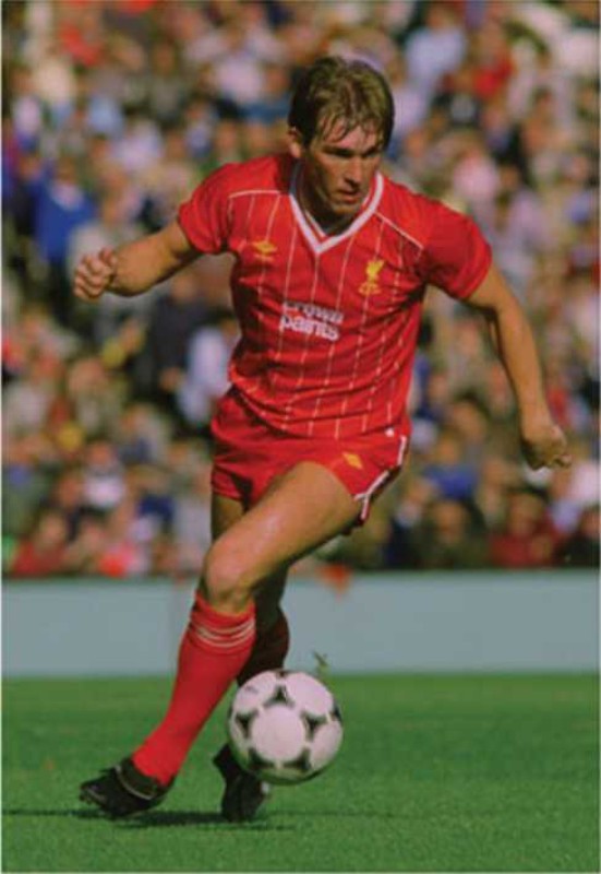 Liverpool FC 1982-83 Home Kit