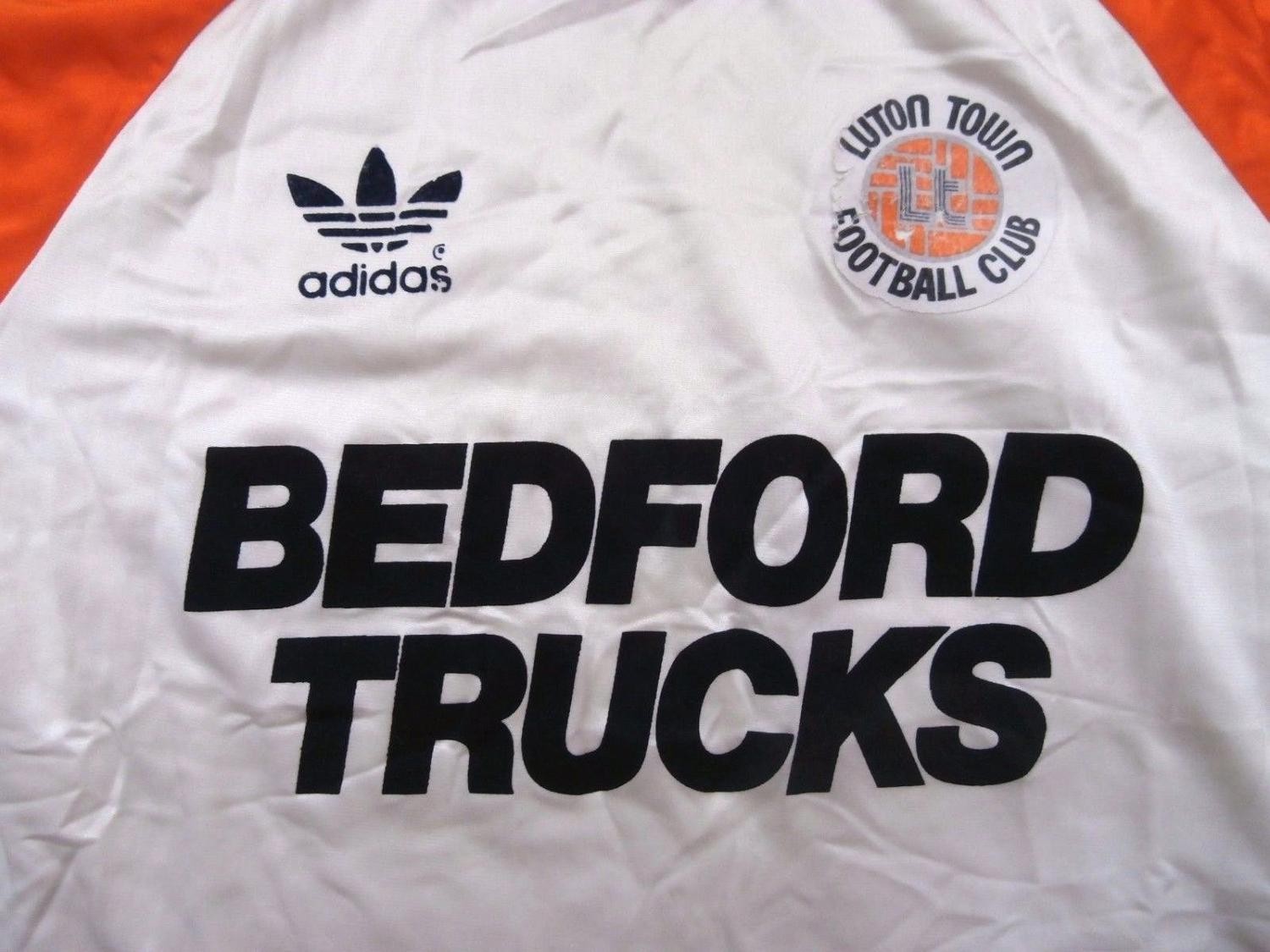 Luton Town 1982-83 Home Kit