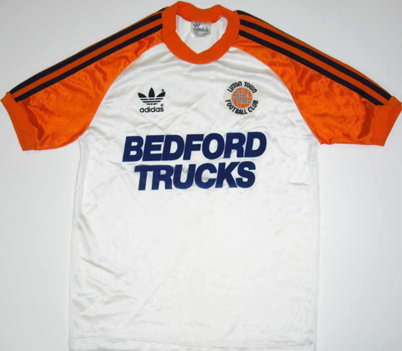 Luton Town 1982-83 Home Kit