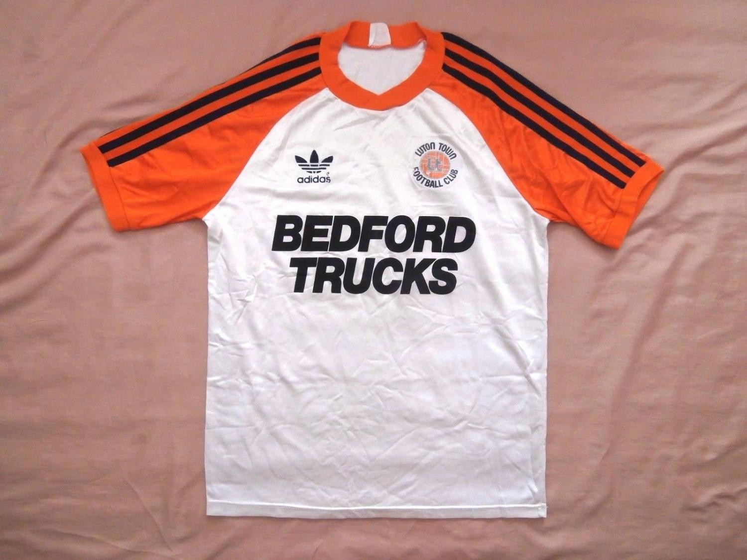 Luton Town 1982-83 Home Kit