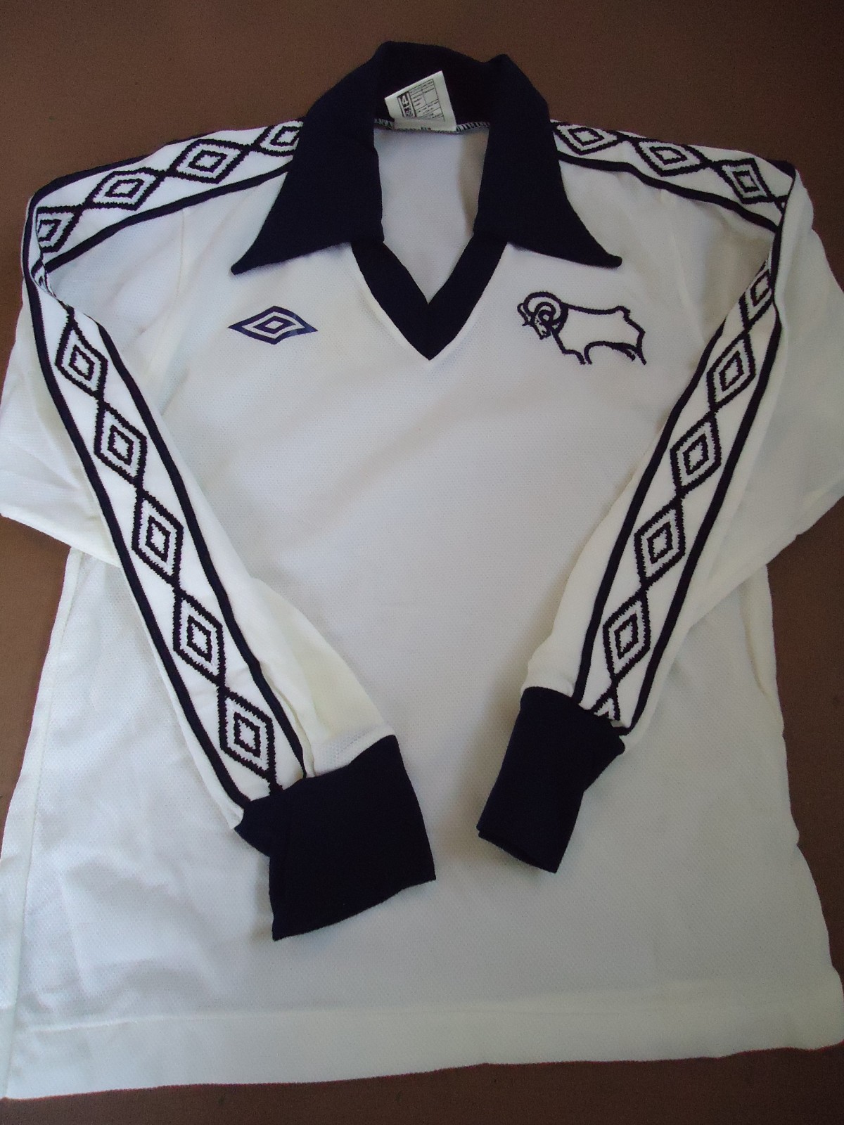 Derby County 1977-78 Home Kit