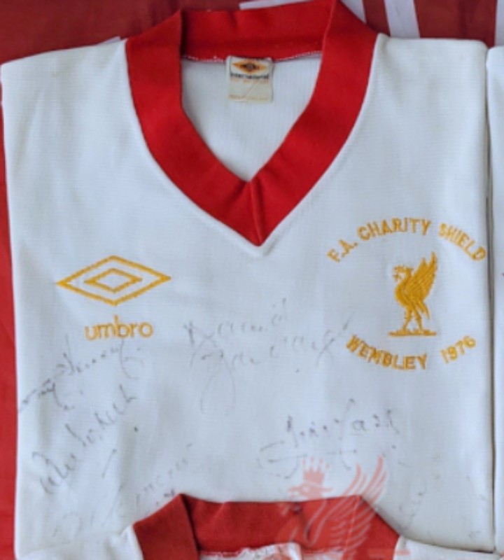 Liverpool FC 1976-77 Charity Shield Kit
