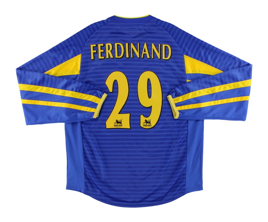 Leeds United 2001-02 Third Kit