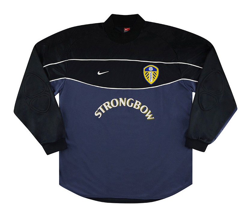 Leeds United 2001-02 GK 1 Kit